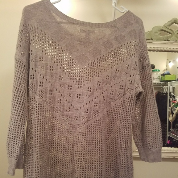 American Eagle Outfitters sweater - Picture 4 of 4